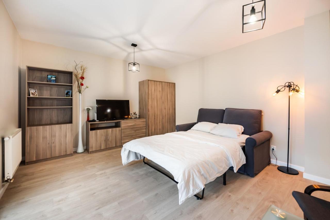 Ursus Pleasant Apartment Varsovia Exterior foto